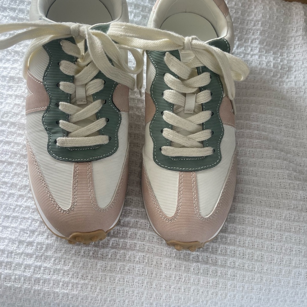 Altar’d State women’s size 6 athletic shoes